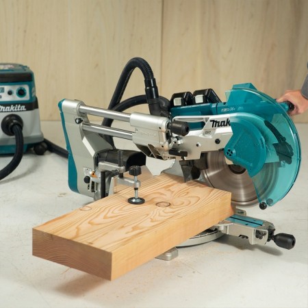 Scie radiale 36 V DLS211ZU MAKITA