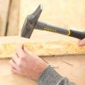 Marteau manche fibre de verre STANLEY