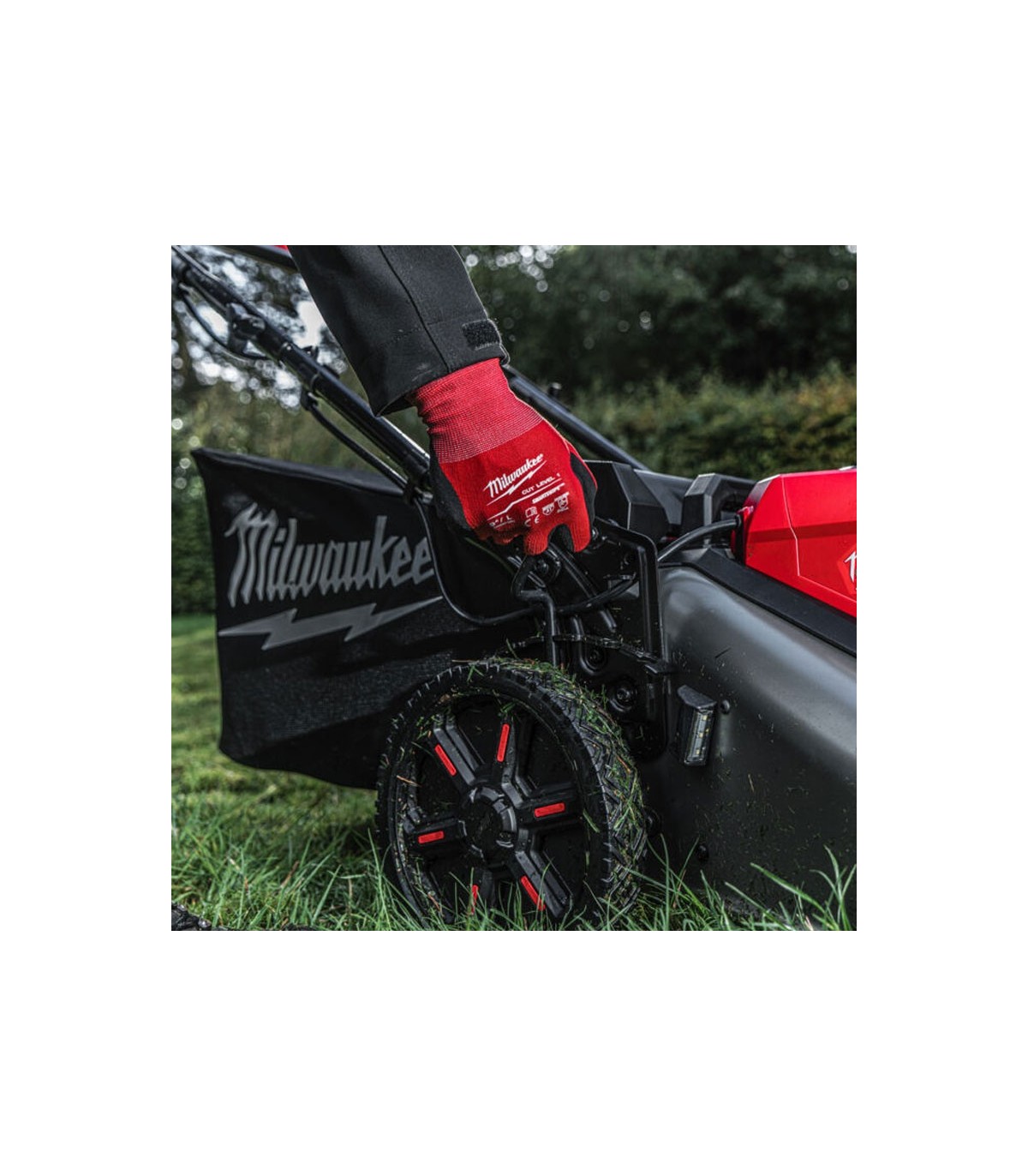 Tondeuse 18V F2LM53 MILWAUKEE
