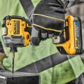 Pack Perceuse-visseuse DCD805 + Visseuse à chocs DCF850 DEWALT