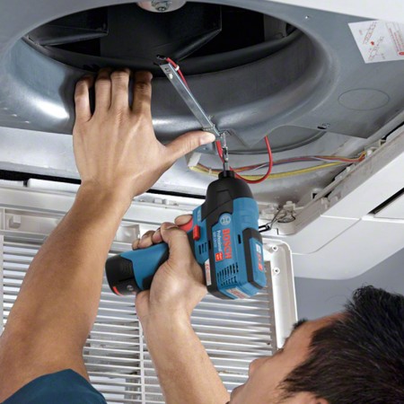 Visseuse à chocs GDR 12V-110 + 1 batterie 12V 6 Ah + chargeur GAL 12V-20 BOSCH