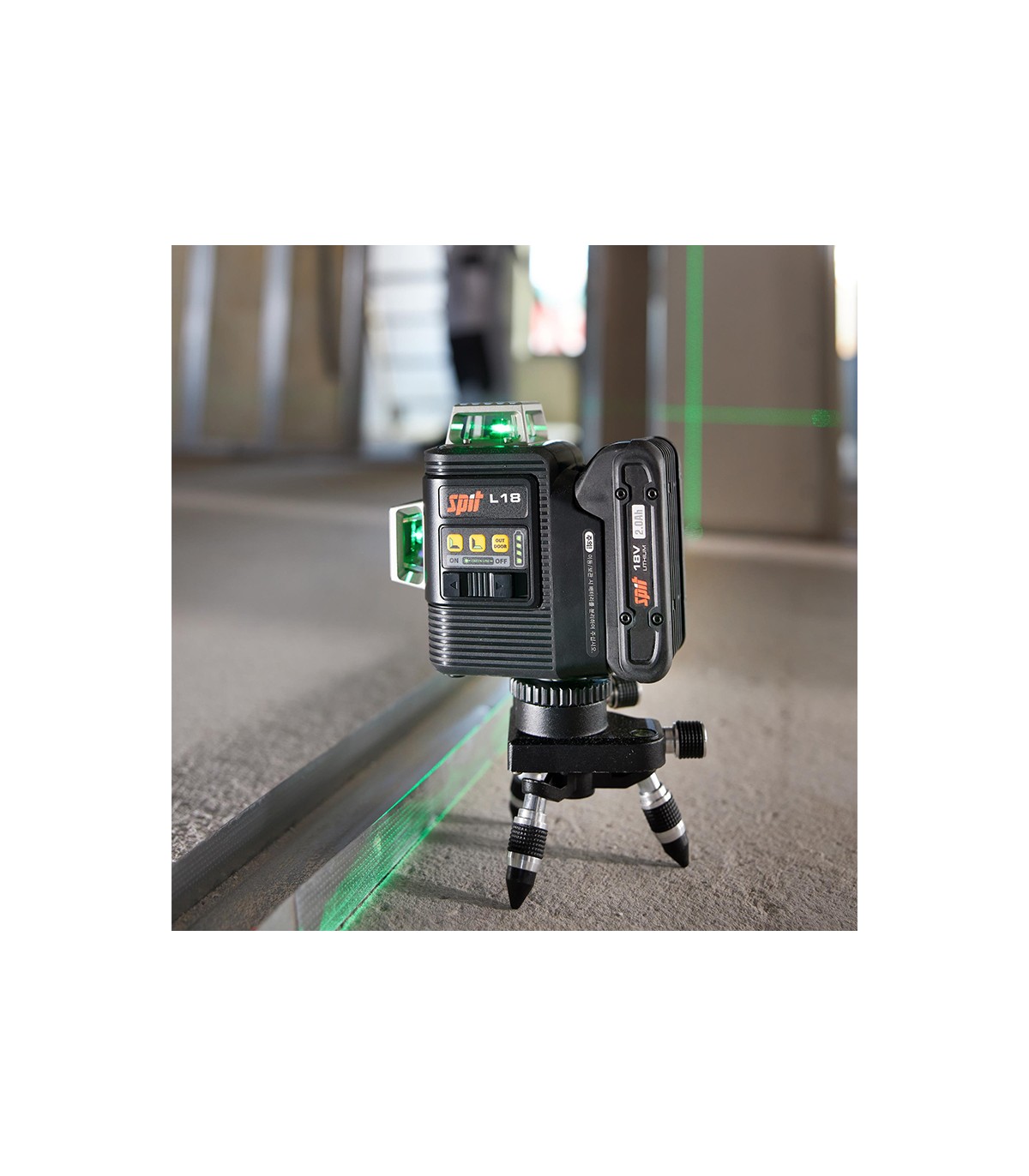 Laser vert  L18 18V + 2 batteries 18V 5 Ah + chargeur rapide SPIT