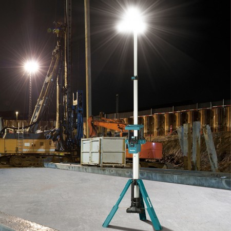 Projecteur de chantier LED DEADML814 MAKITA