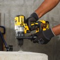 Perceuse-visseuse à percussions 18V DCD996NT-XJ DEWALT