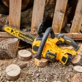 Tronçonneuse 18V DCM565N-XJ + 1 batterie 18V 5 Ah + chargeur DCB1104-QW DEWALT