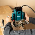 Défonceuse 2100 W RP2303FC07 MAKITA