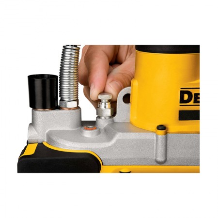 Pompe à graisse 18V DCGG571NK-XJ + 2 batteries 18V 5 Ah + 1 chargeur DCB1104-QW DEWALT