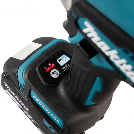 Visseuse à chocs DTD157ZJ + 2 batteries BL1850B 18V 5 Ah + 1 chargeur DC18RC MAKITA