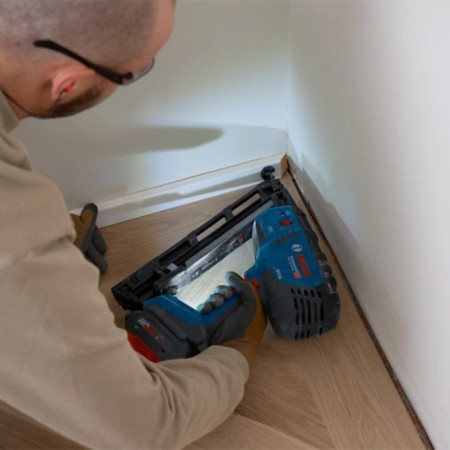 Cloueur à bois GNH 18V-64 MD BOSCH