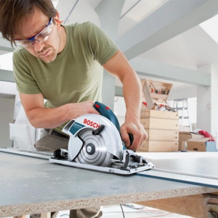 Scie circulaire Ø190 mm GKS 65 GCE BOSCH