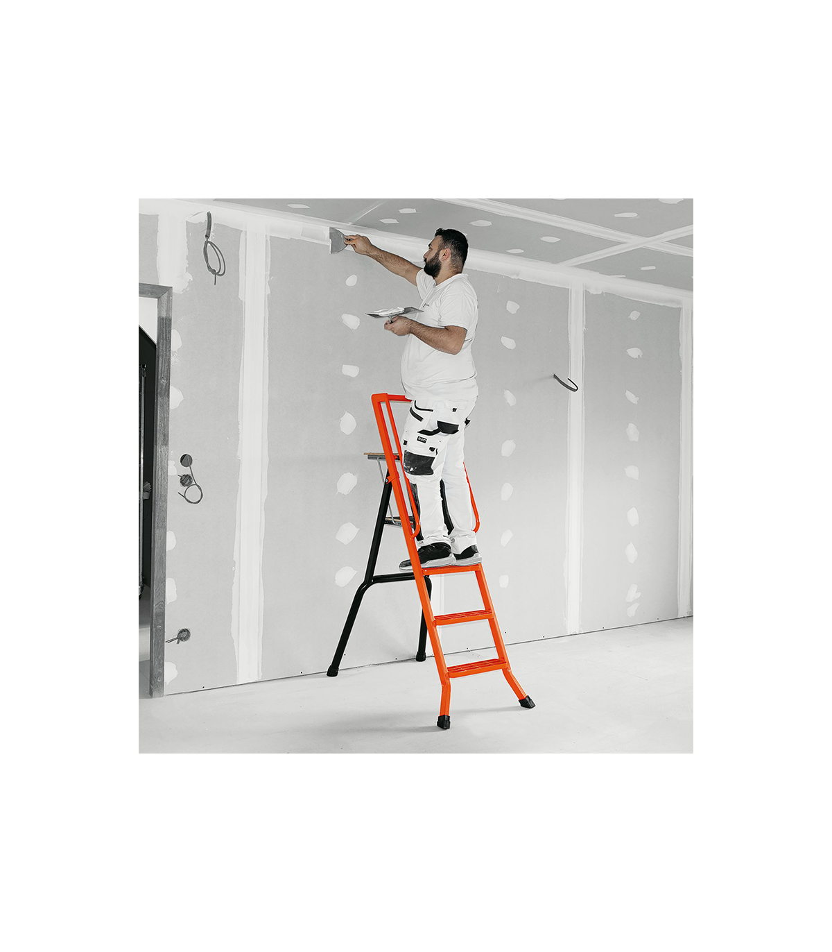 Escabeau pro aluminium 140 cm MONDELIN