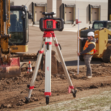 Laser rotatif ONE-KEY™ rouge double pente H/V 1200m MILWAUKEE