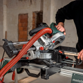 Scie à onglet radiale Ø216 mm 1200W KGS 216 M METABO