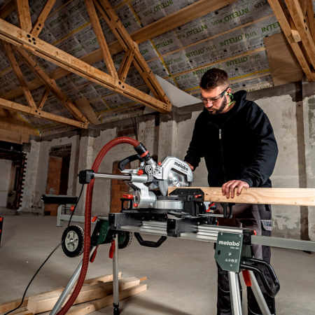 Scie à onglet radiale Ø254 mm 1450W KGS 254 M METABO
