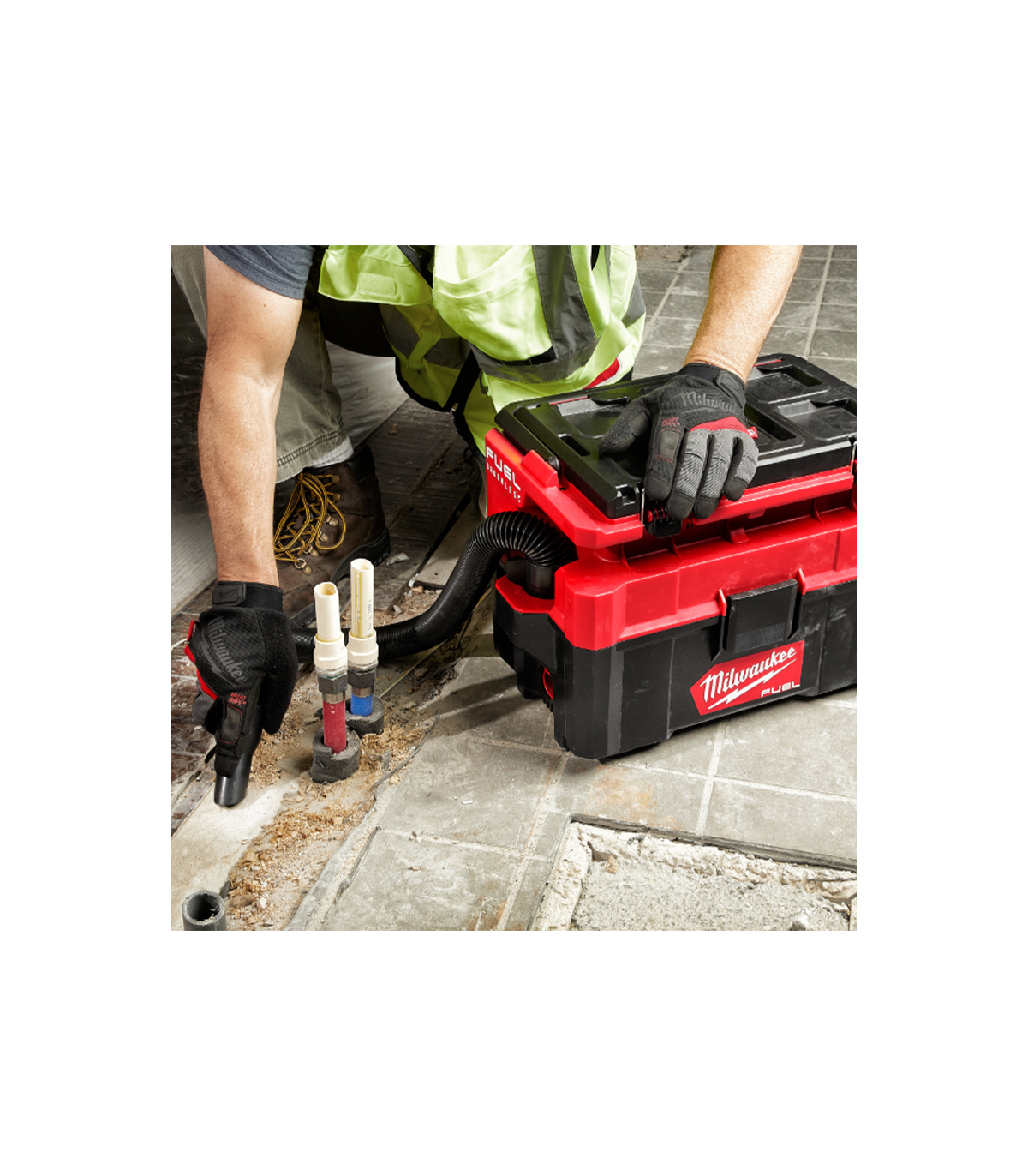 Aspirateur 18V M18 FPOVCL-0 + 1 batterie 18V 5 Ah + chargeur M12-18FC MILWAUKEE