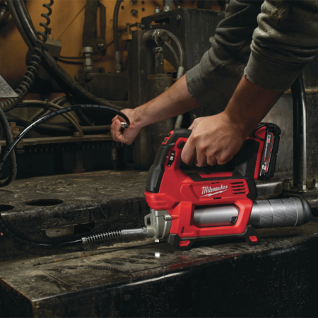 Pompe à graisse 18V M18 GG-0 MILWAUKEE
