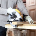 Scie circulaire 1350W Ø184 mm DWE560-QS DEWALT