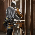 Ceinture porte-outils textile 25 compartiments DEWALT