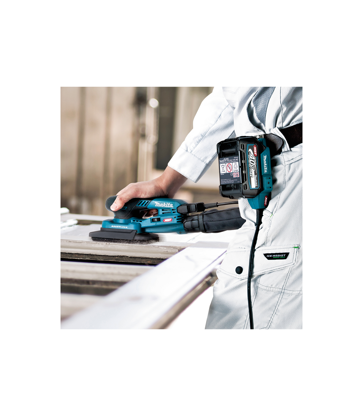 Ponceuse vibrante 40V BO005CGZ MAKITA
