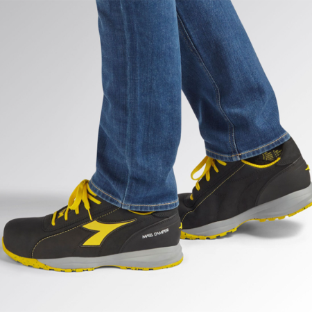 Chaussures de sécurité "GLOVE MDS LOW S3S FO HRO SR" DIADORA