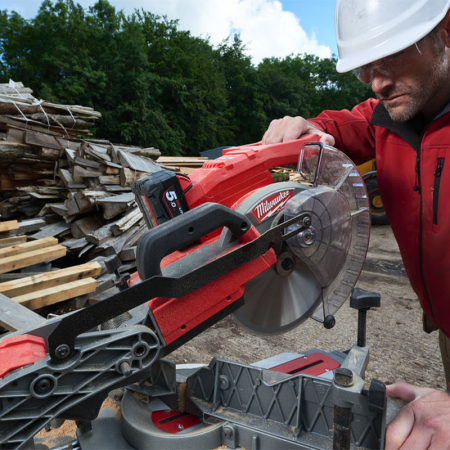 Scie à onglet radiale Ø254 mm 18V M18 FMS254-0 MILWAUKEE