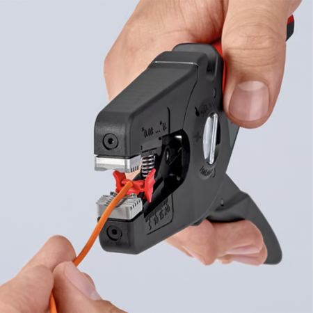 Pince a dénuder automatique 16MM² KNIPEX