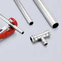 Coupe-tubes 180MM TubiX QuickLock KNIPEX