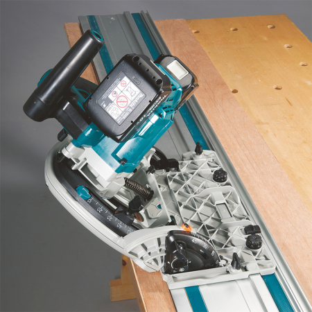 Scie plongeante Ø165 mm 2 x 18V DSP601ZU + 2 batteries BL1850B 18V 5 Ah + chargeur double DC18RD MAKITA