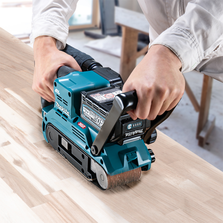 Ponceuse à bande 40V BS001GZ MAKITA