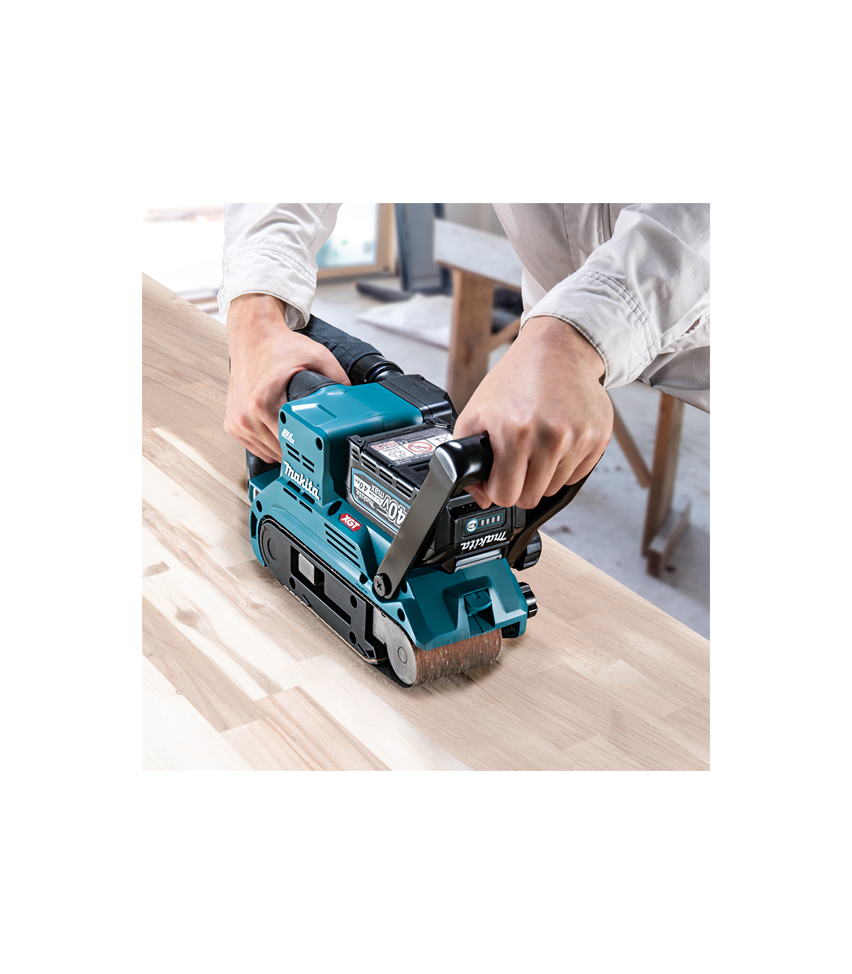 Ponceuse à bande 40V BS001GZ MAKITA