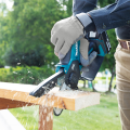 Tronçonneuse d'élagage 18V 10 cm DUC101Z + 2 batteries BL1830B 18V 3 Ah + chargeur rapide DC18RC MAKITA