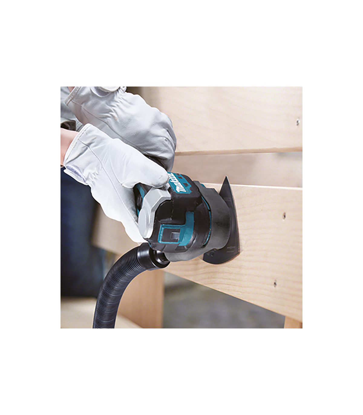 Outil multifonctions 18V DTM52ZJ + 2 batteries BL1850B 18V 5 Ah + 1 chargeur rapide DC18RC MAKITA