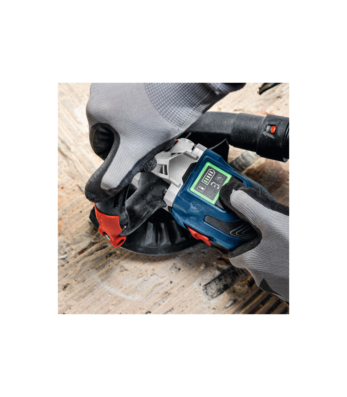 Ponceuse à béton Ø125 mm GWS 18V-15 S + 1 batterie GBA 18V 4 Ah + 1 Chargeur GAL 18V-40 BOSCH