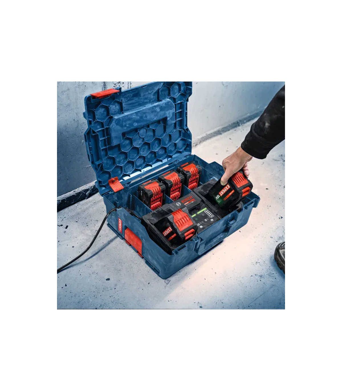 Station de charge mobile EXAL18V2-320 BOSCH