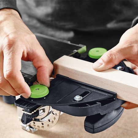 Fraiseuse DOMINO DFC 500 E-Basic + 1 batterie 18V 4 Ah + 1 chargeur TCL 6 + accessoires FESTOOL