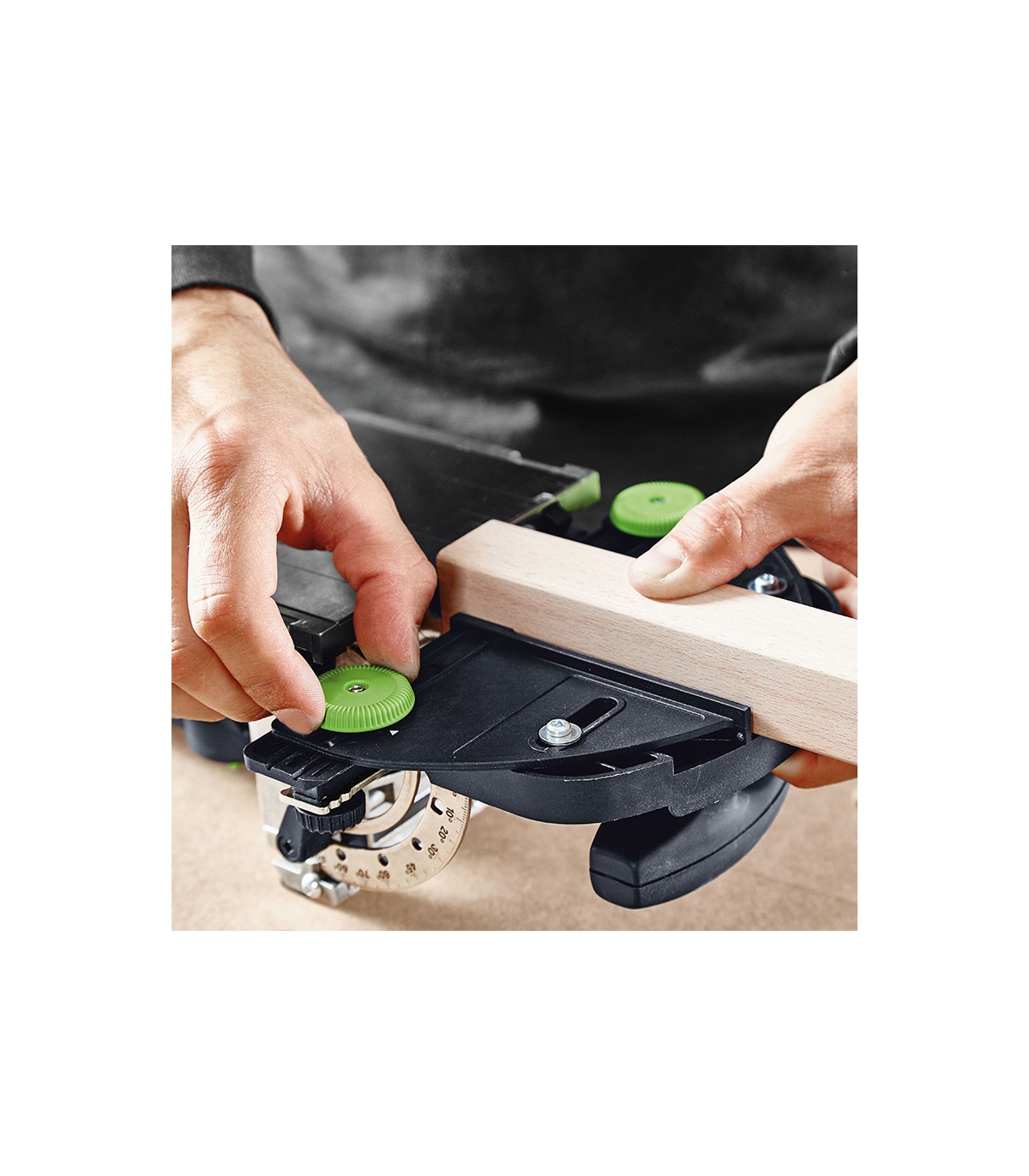 Fraiseuse DOMINO DFC 500 E-Basic + 1 batterie 18V 4 Ah + 1 chargeur TCL 6 + accessoires FESTOOL