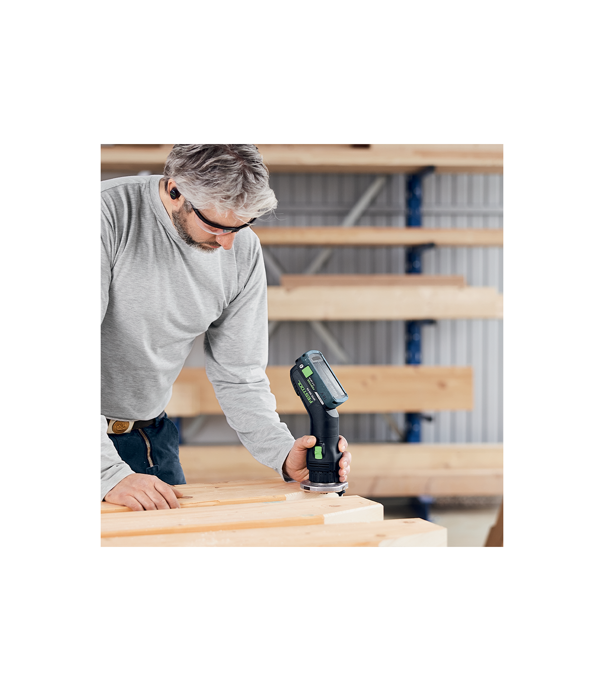 Affleureuse OFKC 500 R3 EB-Basic + 1 batterie 18V 4 Ah + 1 Chargeur TCL 6 FESTOOL