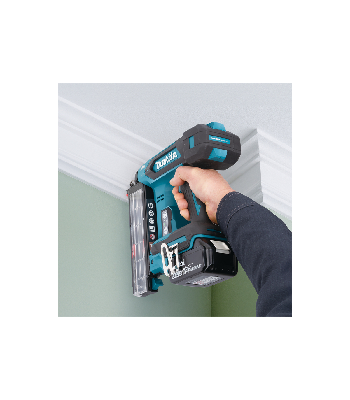 Cloueur pneumatique 18V DBN501Z MAKITA