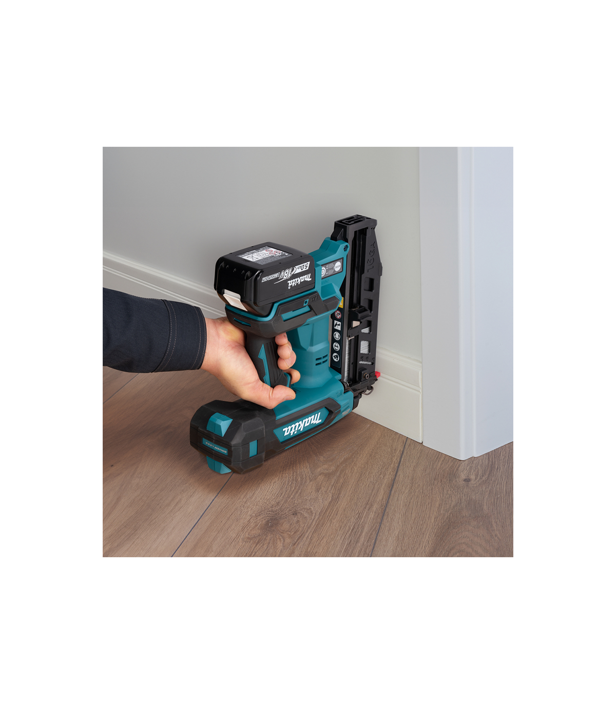 Cloueur pneumatique 18V DBN601Z MAKITA