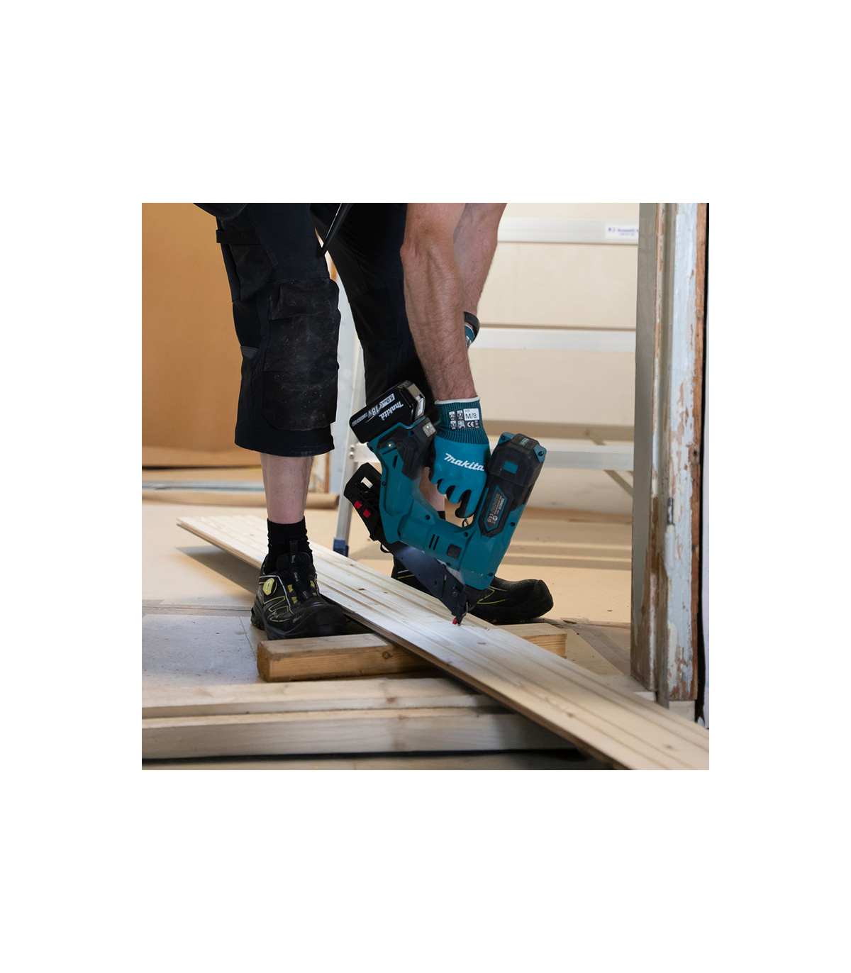 Cloueur d'angle 20° pneumatique 18V DBN610Z MAKITA