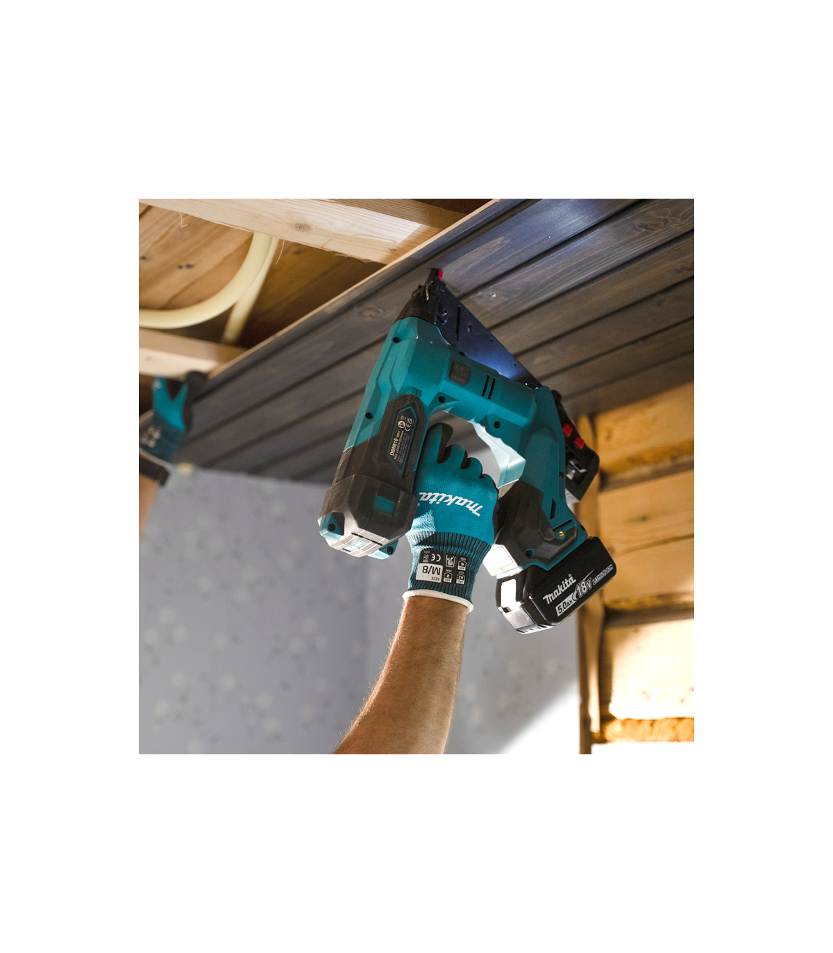 Cloueur d'angle 20° pneumatique 18V DBN610Z MAKITA