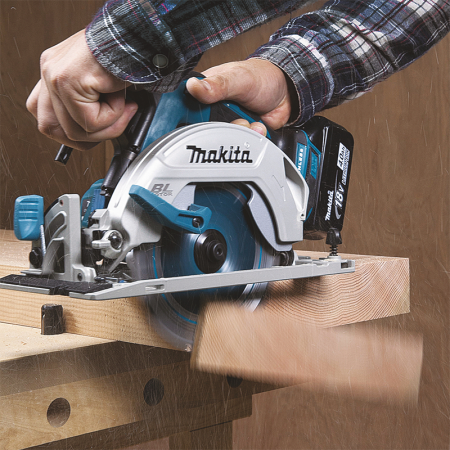 Scie circulaire 18V Ø165 mm DHS680Z MAKITA