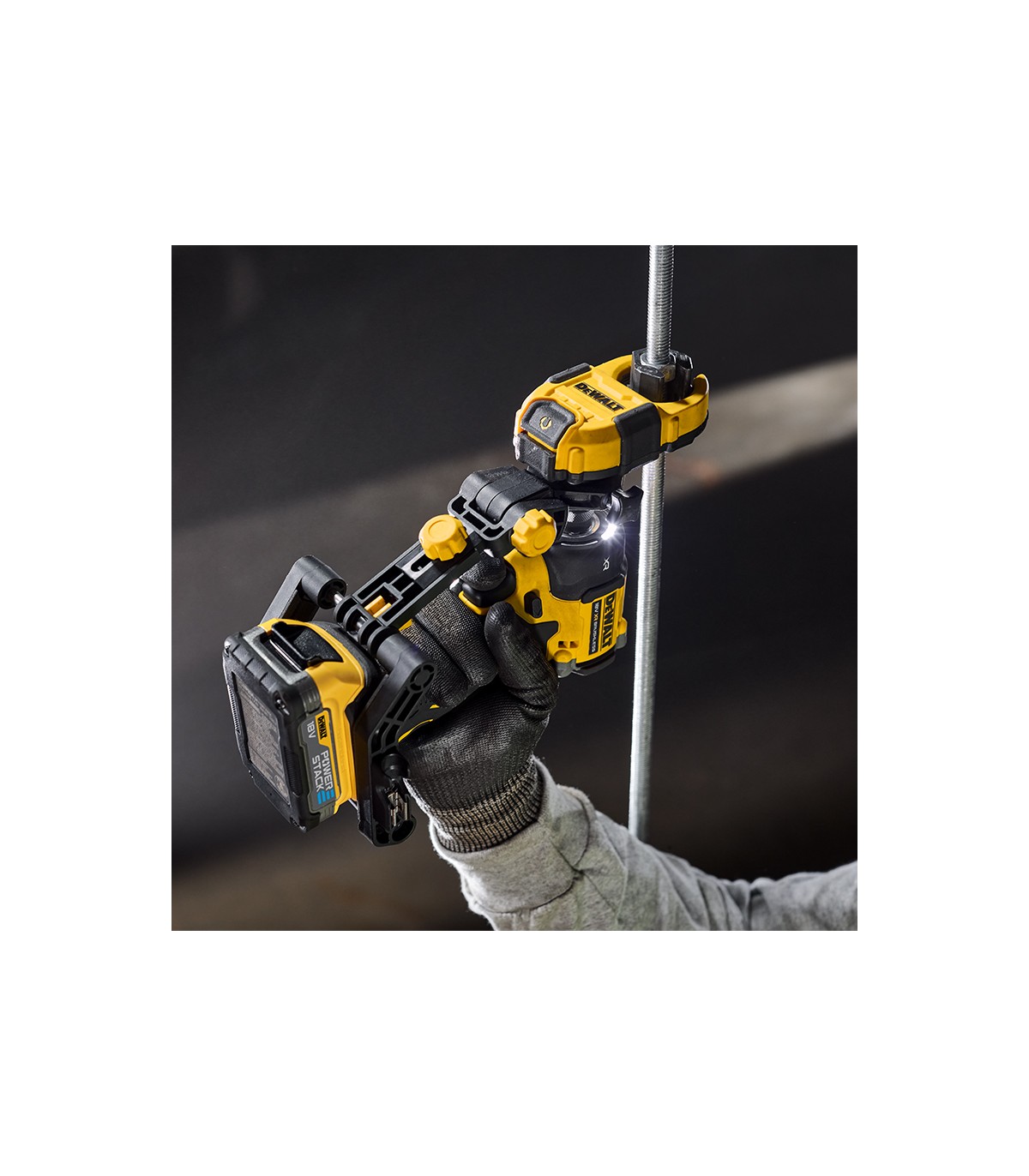 Fixation de tige filetée DEWALT