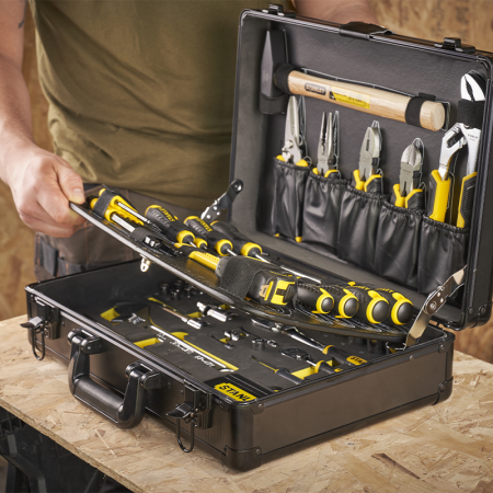 Valise de maintenance 119 pièces STANLEY