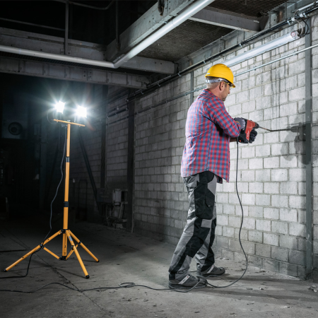Projecteurs LED JARO 4050 T avec trépied 2 x 1950lm IP54 BRENNENSTUHL