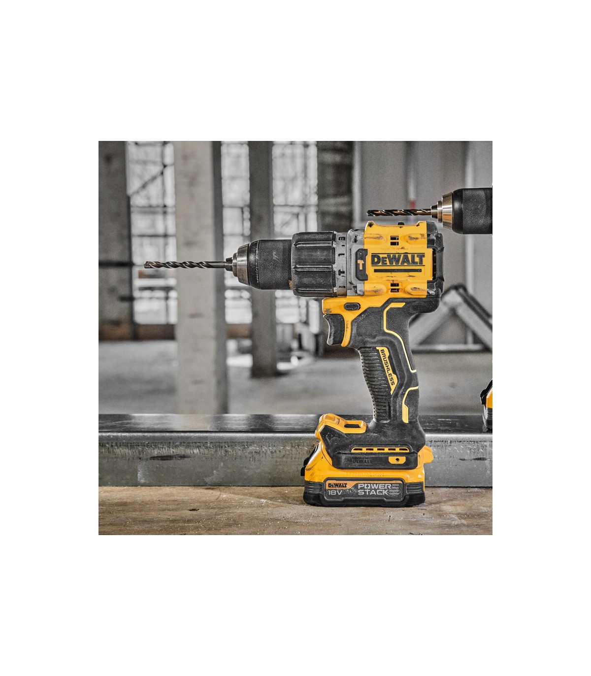 Perceuse-visseuse 18V DCD800N-XJ DEWALT