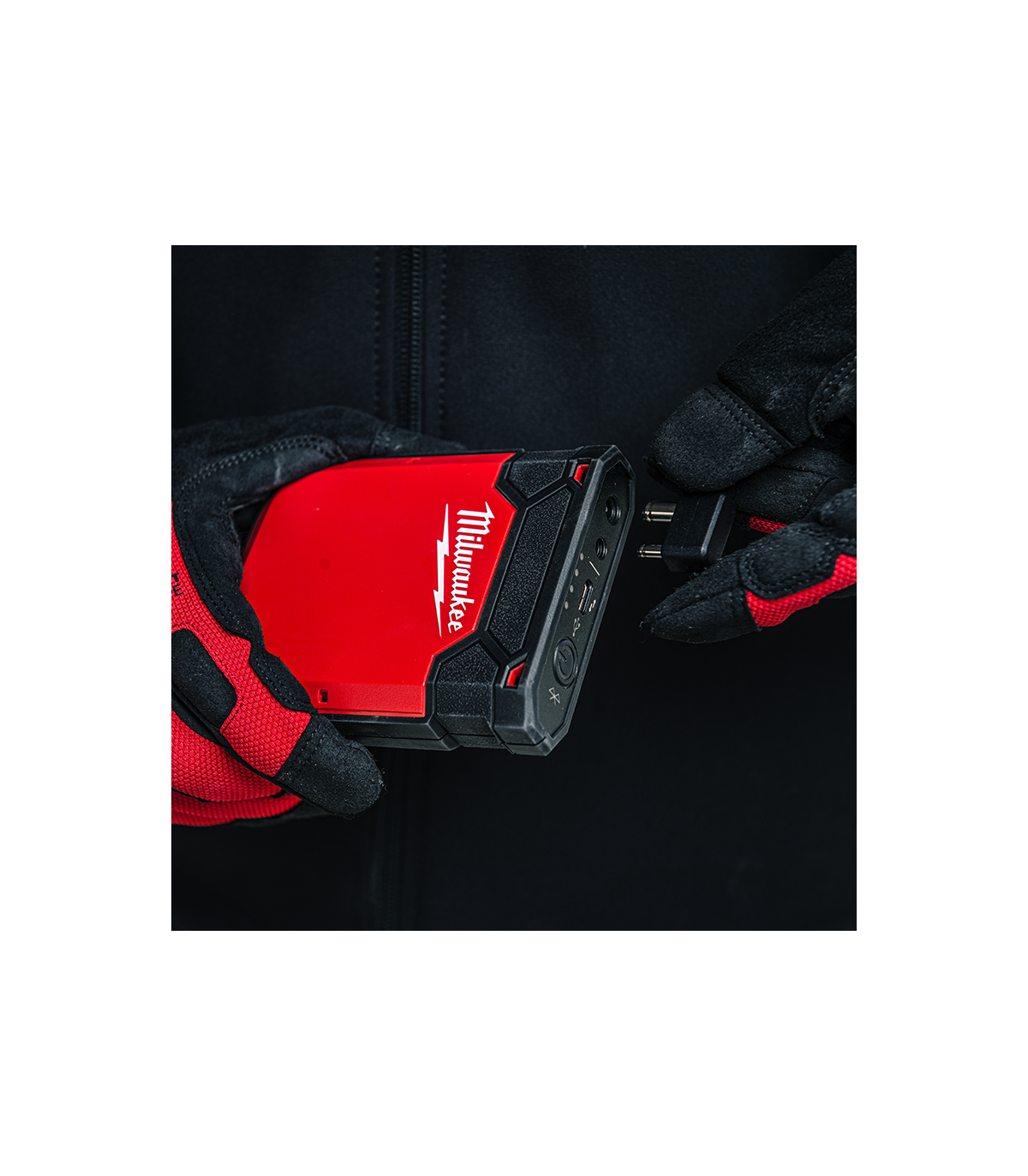Batterie plate 12V 3Ah pour vestes chauffantes MILWAUKEE