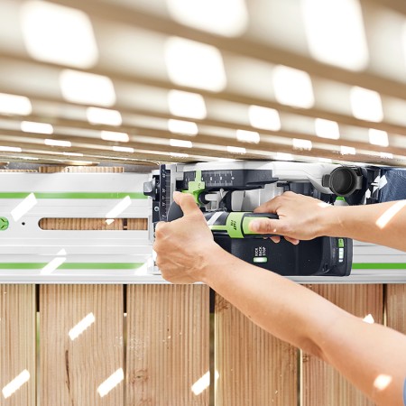 Scie circulaire plongeante Ø160 mm TSC 55 KSEB-Basic + 1 batterie 18V 5 Ah HP-ASI + 1 chargeur TCL 6 + 1 rail de guidage 1400 mm