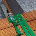 Coffret redresseur et espaceur de lame pour terrasse SPAX