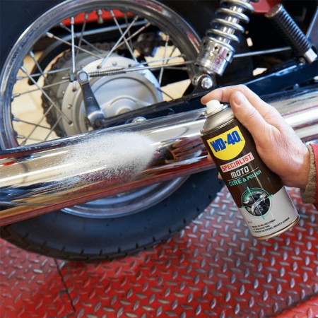 Nettoyant Specialist cire & polish pour moto 400 ml WD-40